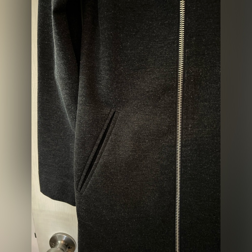 Periphery Asymmetrical Jacket - Picture 4 of 10